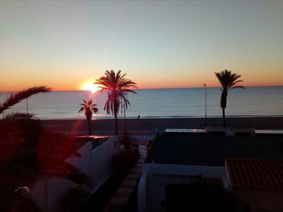 Estudio Frente Al Mar Apartment *
