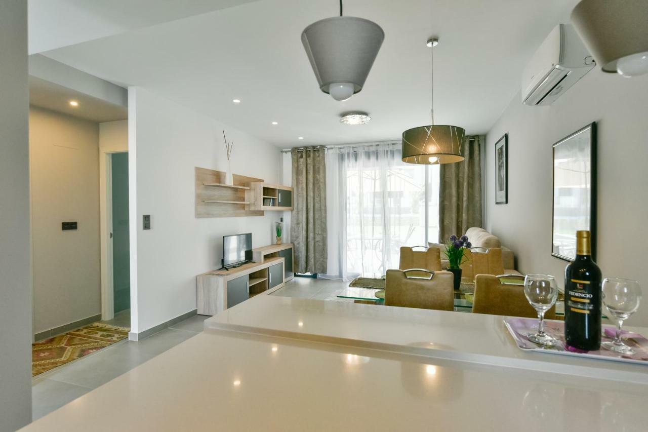 Oasis Beach Ix Puntaprima Apartamento