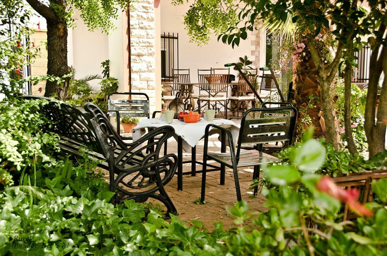 Mirador Del Sol, 45min Playas De Donana, 35min De Sevilla Holiday home *