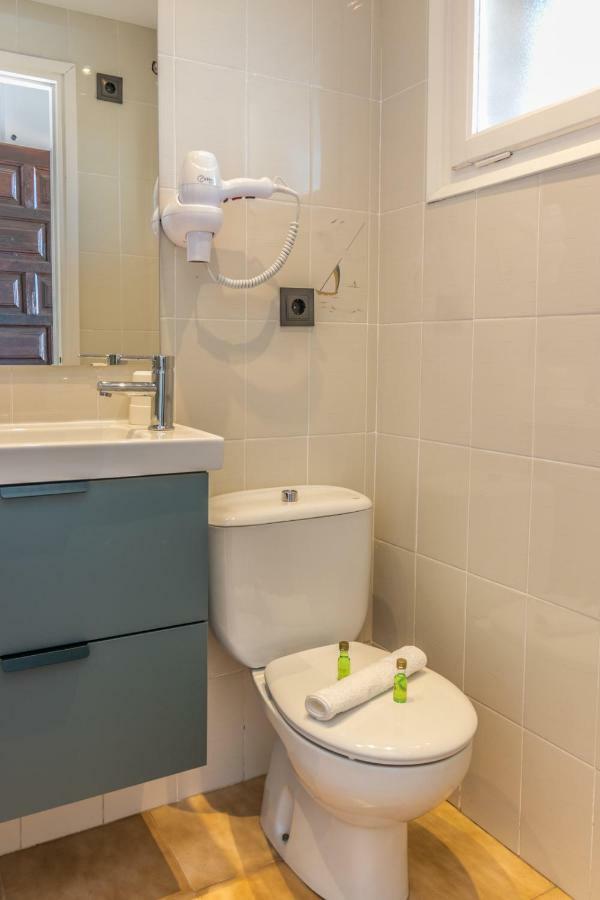 Holidays Penthouse: Panoramic Port Views With Free Wifi & Parking * Roses