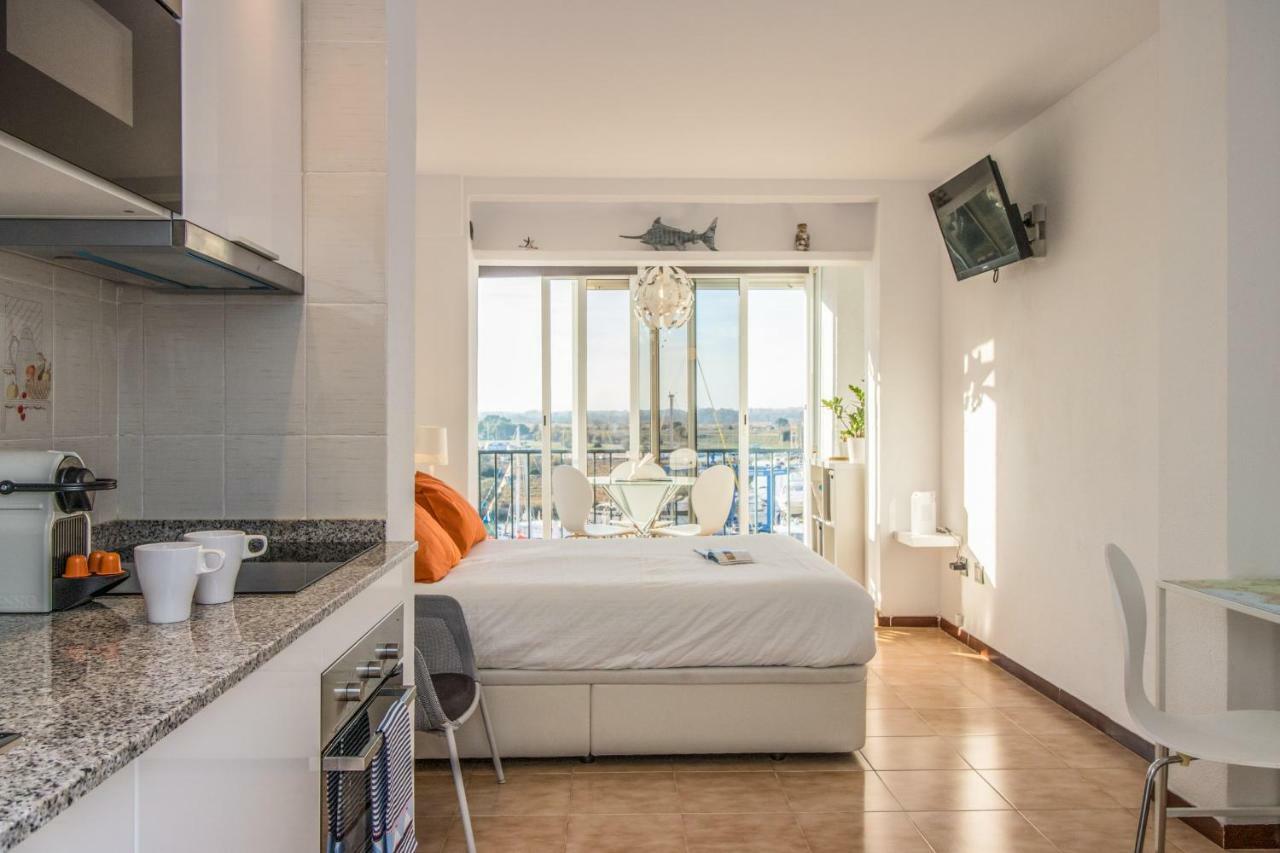 Holidays Penthouse: Panoramic Port Views With Free Wifi & Parking Apartment *