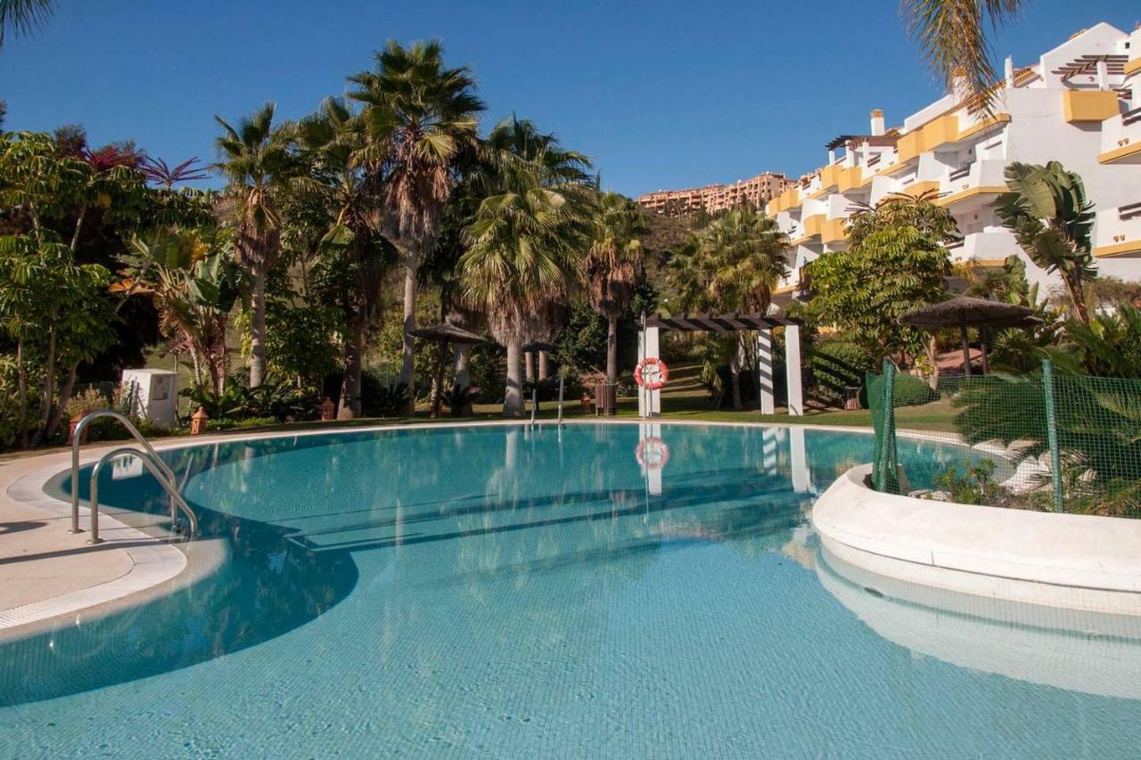 Calanova Sunny Apartment