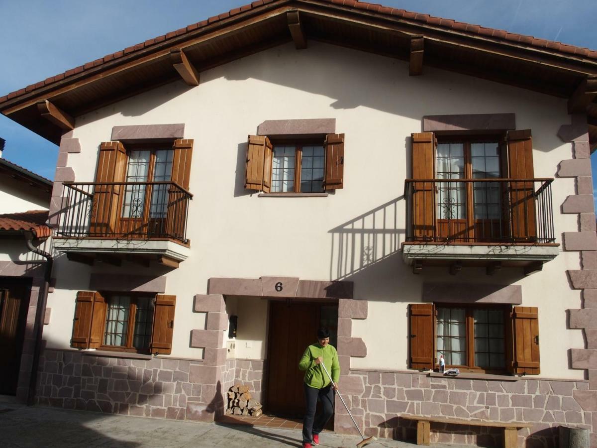 Country house Casa Rural Txolinenea *