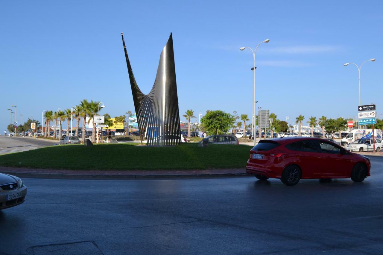 Estrella Daly * Denia