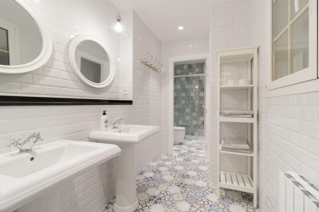 Historical Town Sagasta St Apartment