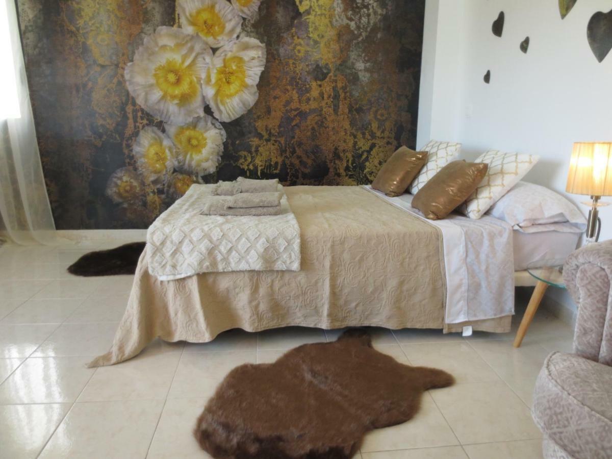 Apartment Golden Dreams & Perfect For ***** *