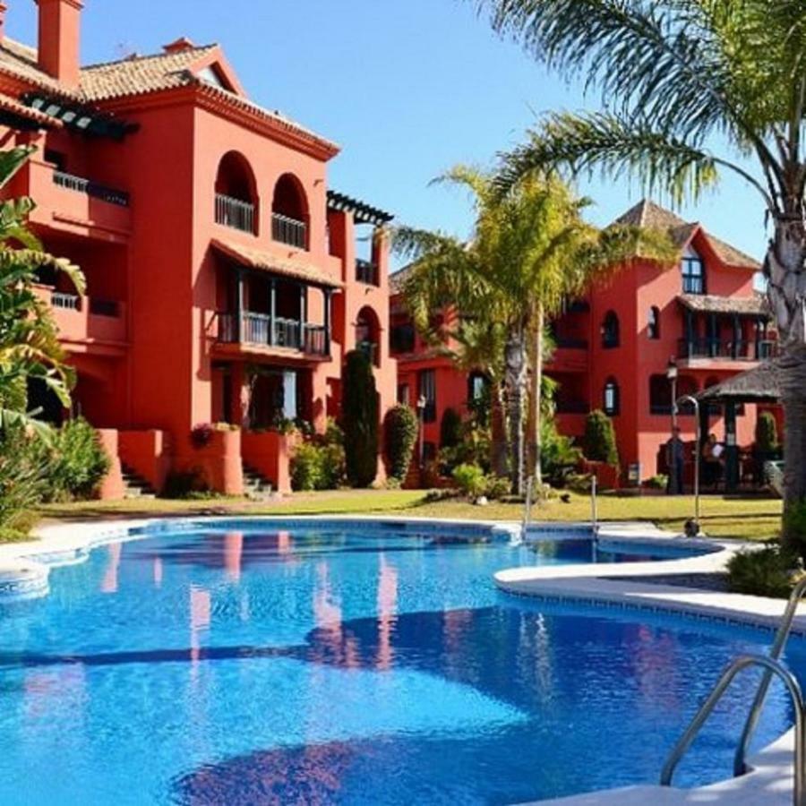 Seaview Apartement Sitio de Calahonda