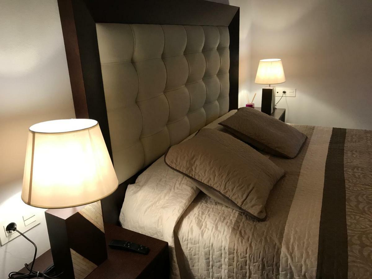 Palacio Munoz Chaves Apartment *