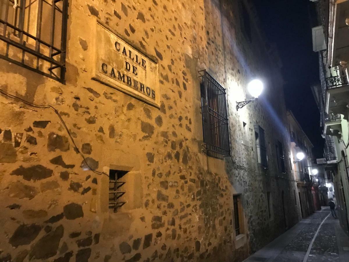 Adama Turístico Apartamento Caces