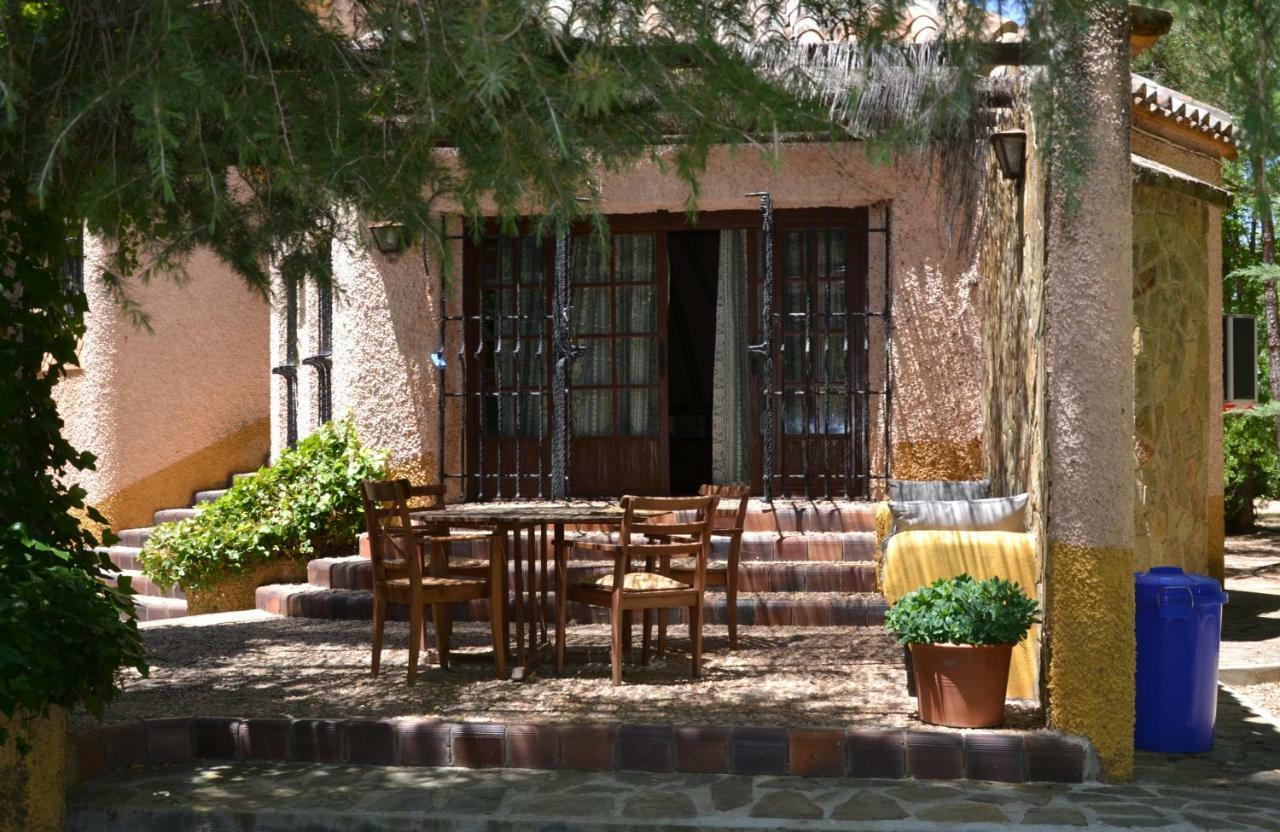 Rural En La Mancha Con Jardin Y Piscina Privados Сasa de vacaciones *