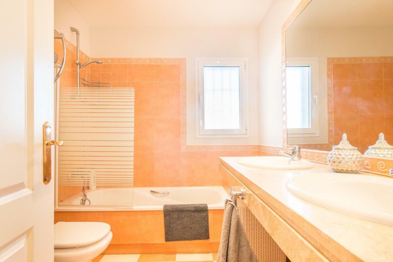 Spacious And Elegant Apartment Mijas