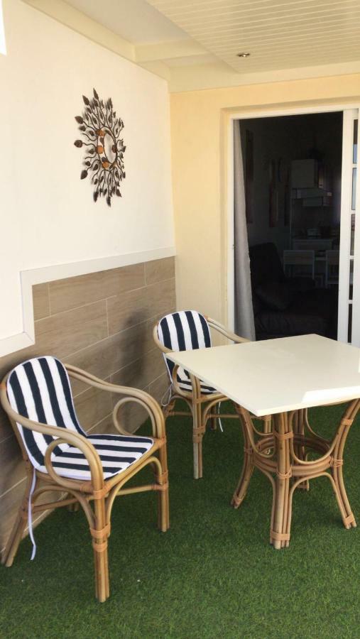 Caleta Deluxe *