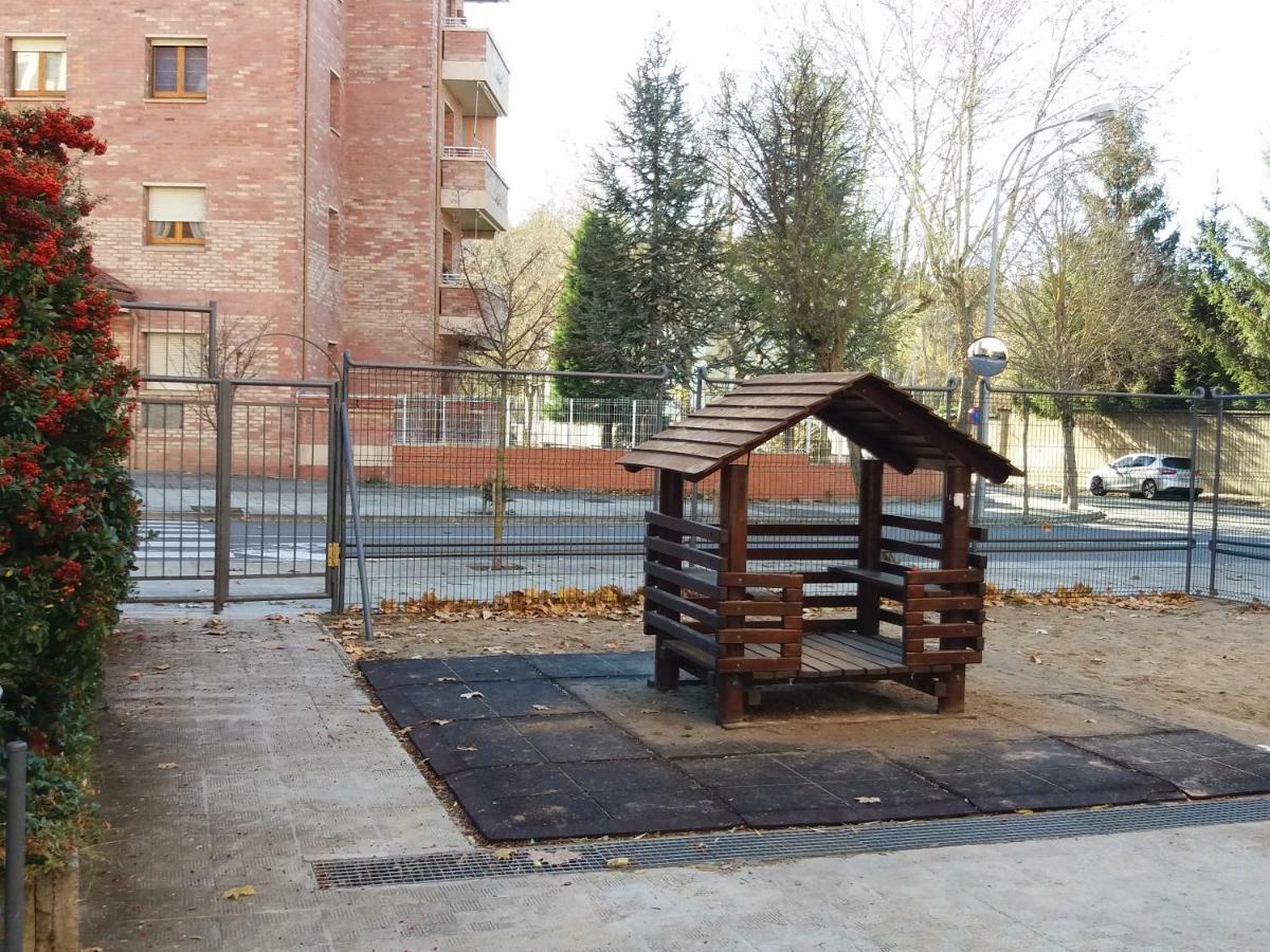 Los Sauces I Apartamento Jaca