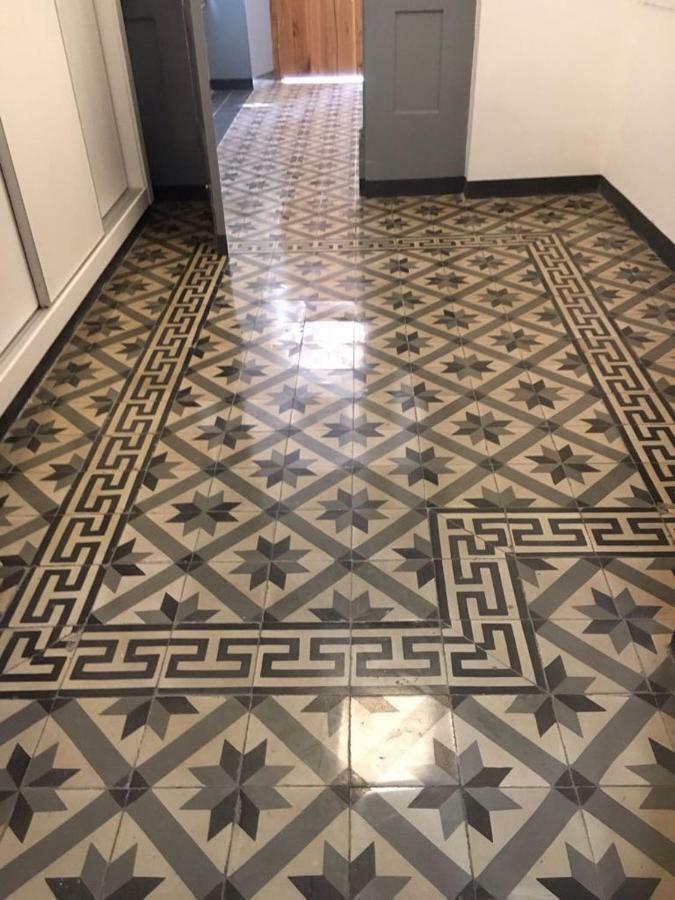 Historical Town Sagasta St Apartment *