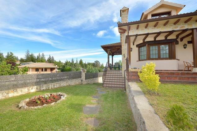 Casa Pedroches Las Navas del Marqués