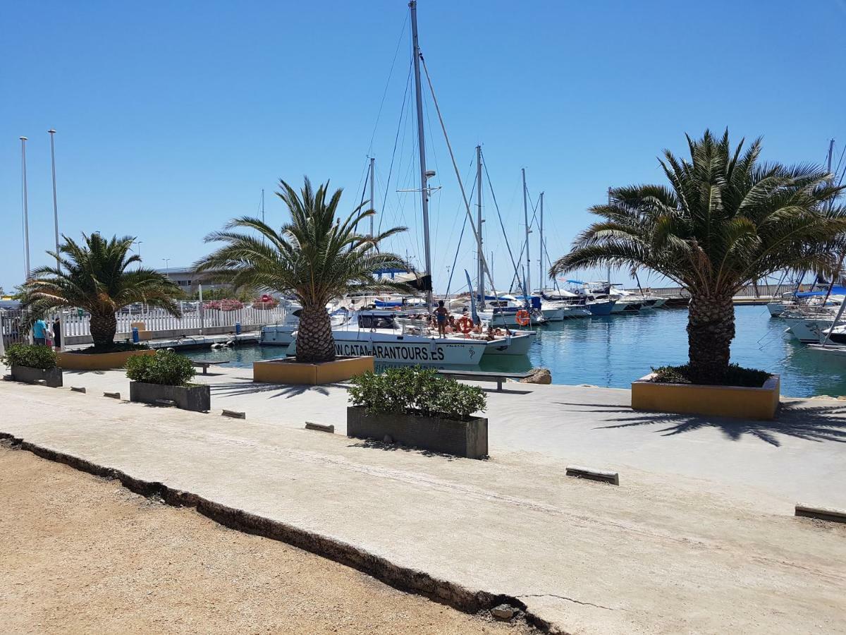 Stor Vaning I Caleta Hamn Torre Del Mar