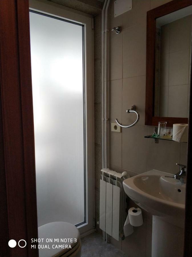 Pura Guest house Cuntis