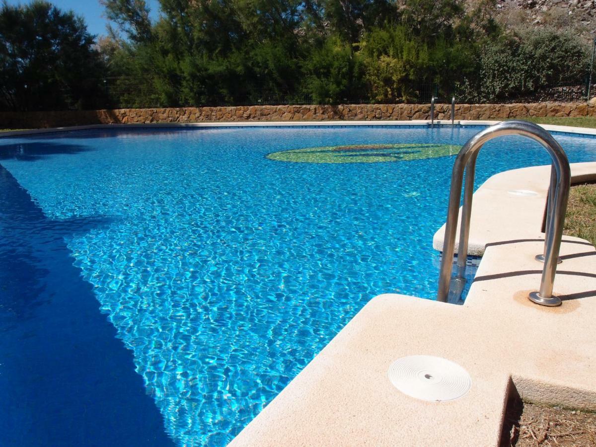 Tranquilo Cerca De Buena Piscina Y Con Buen Aire Acondicionado Águilas