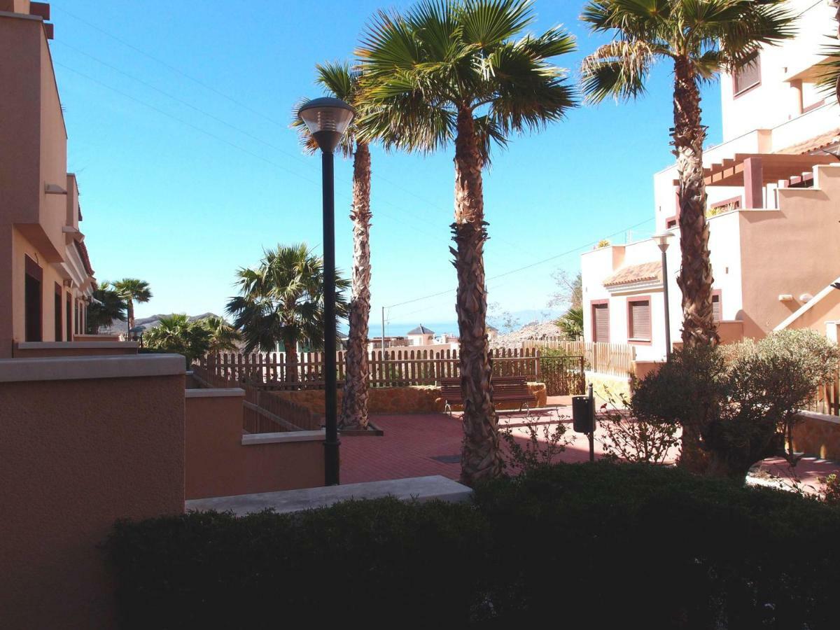 Tranquilo Cerca De Buena Piscina Y Con Buen Aire Acondicionado Apartamento Águilas