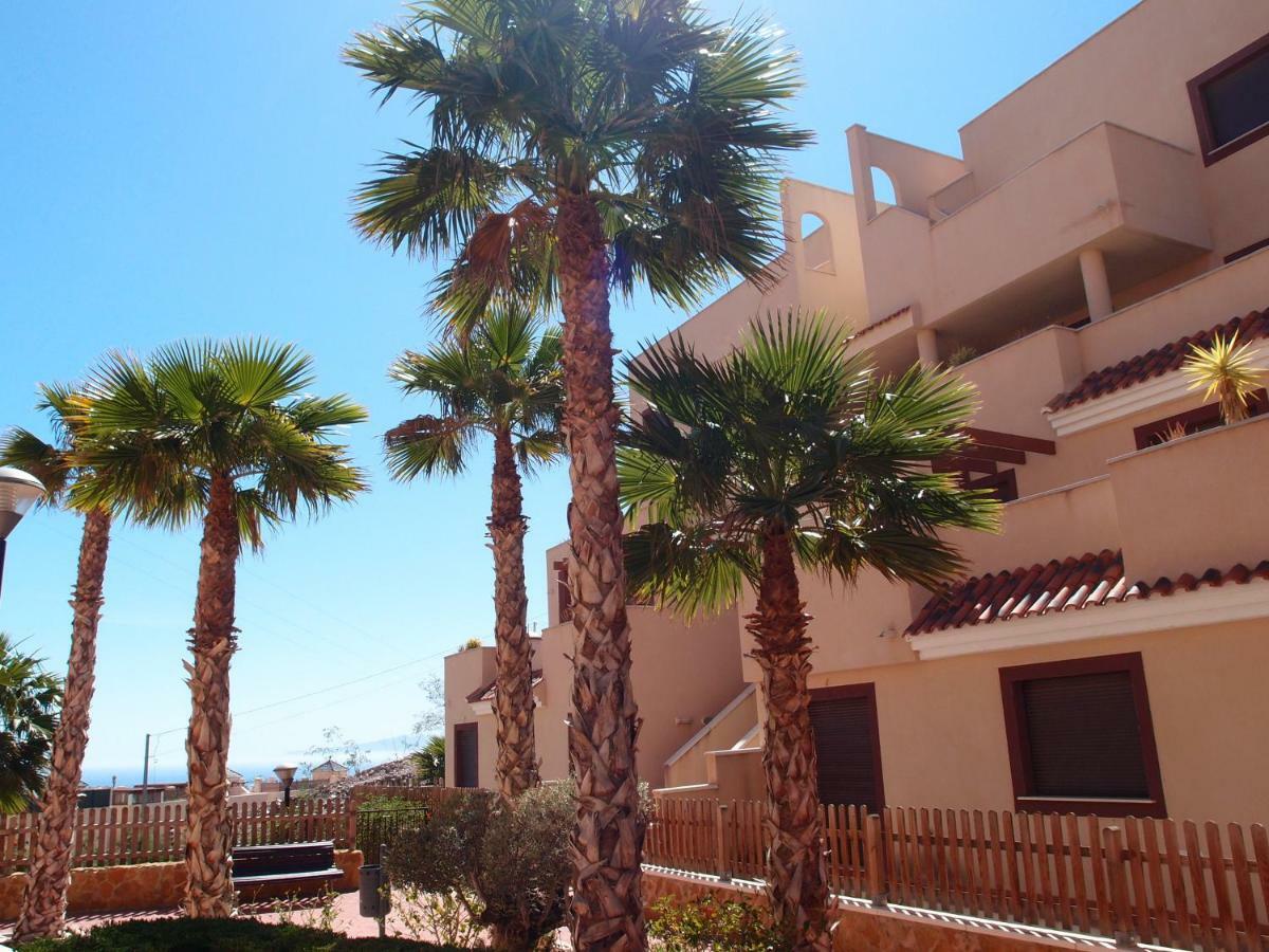 Tranquilo Cerca De Buena Piscina Y Con Buen Aire Acondicionado Apartamento Águilas