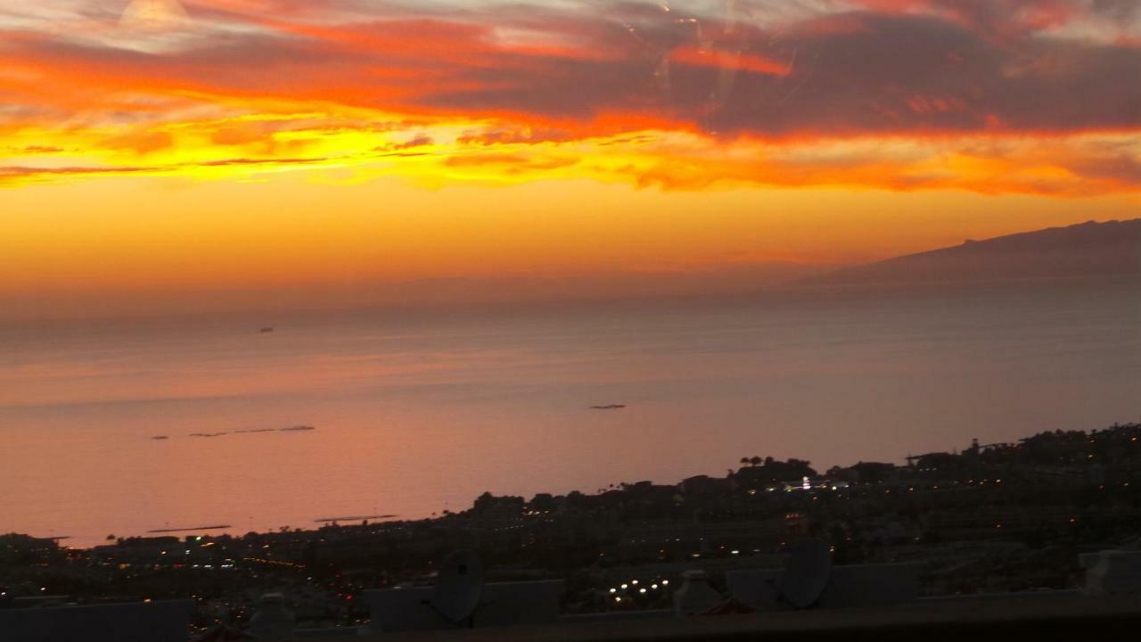 Sunset View And Pool In Paradise * Costa Adeje (Tenerife)