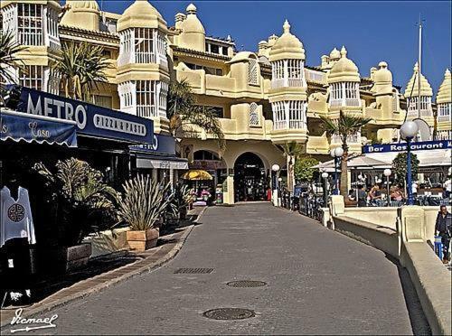 Puerto Marina Apartamento *
