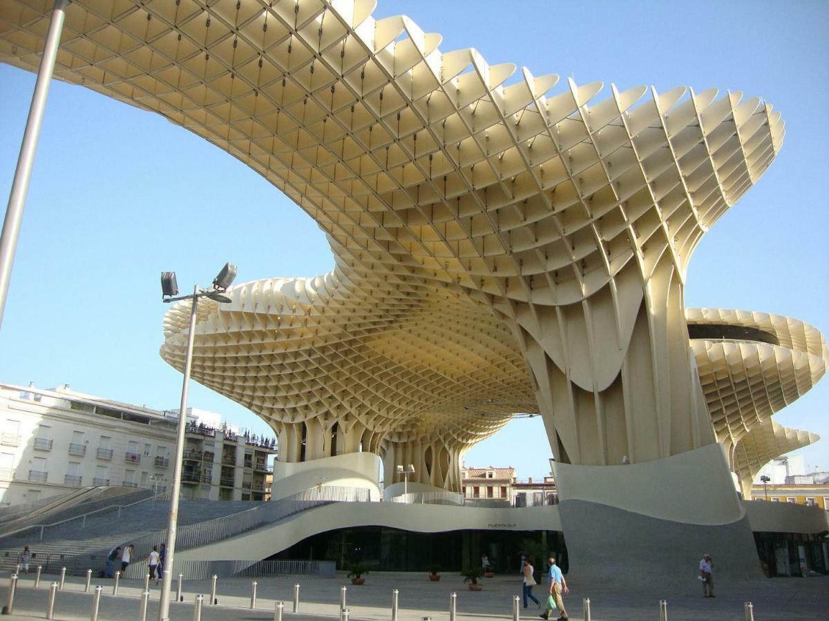 Centro Plaza Salvador, Wifi Free& Parking Opcional Seville
