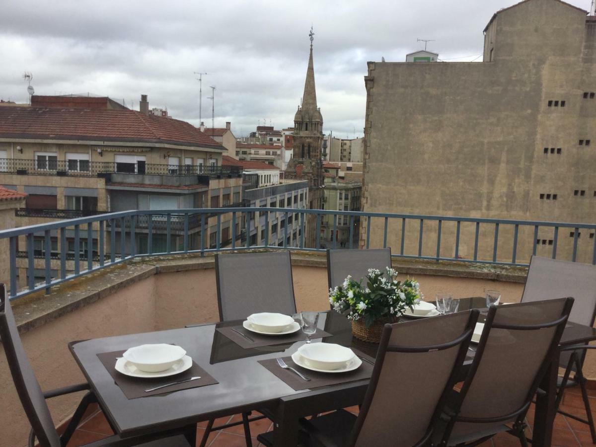 Azafranal-parking Gratis- Apartment *