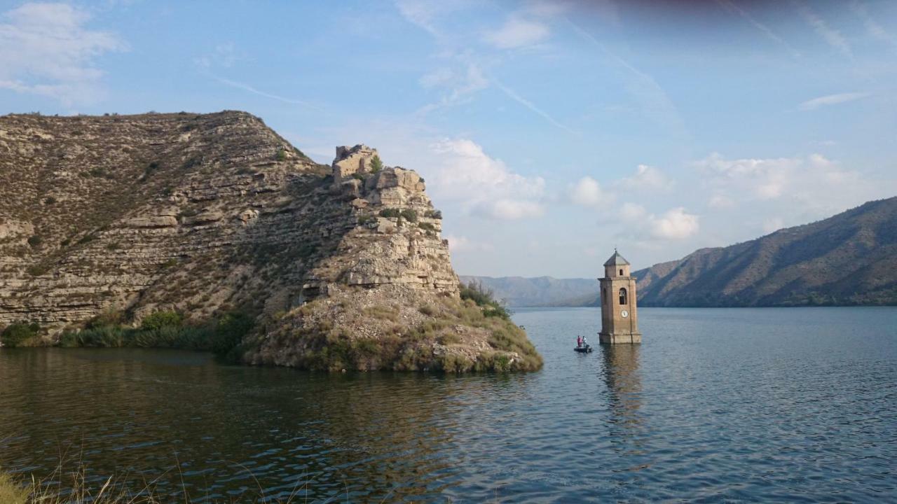 Roca Pensión Fayón