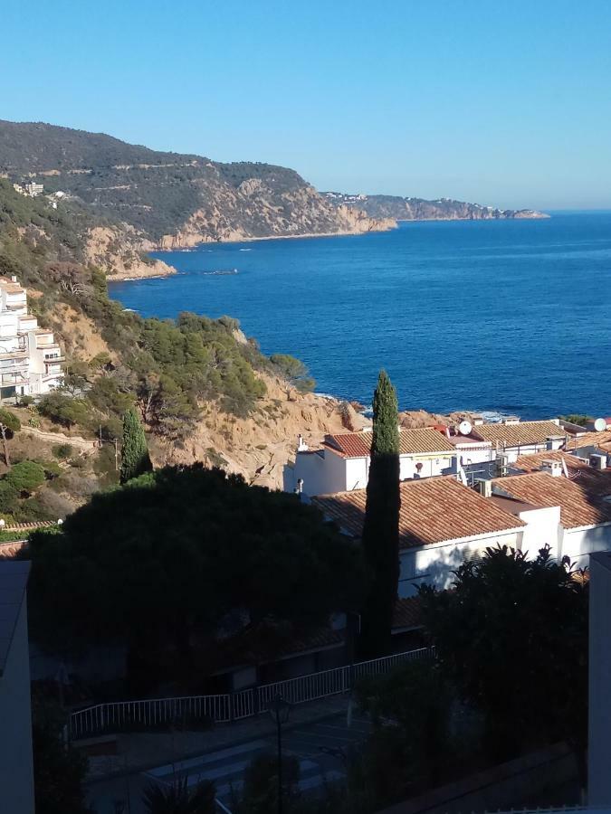 Cala Salions, Chalana I Gerona