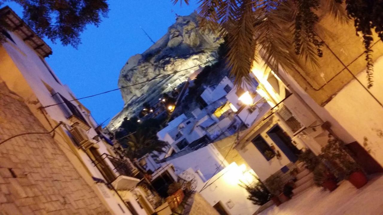 Charming Penthouse Near Beach Apartamento El Campello