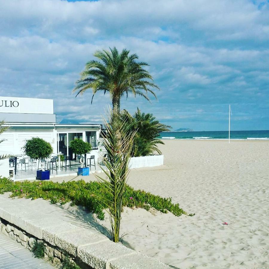 Charming Penthouse Near Beach Apartamento *