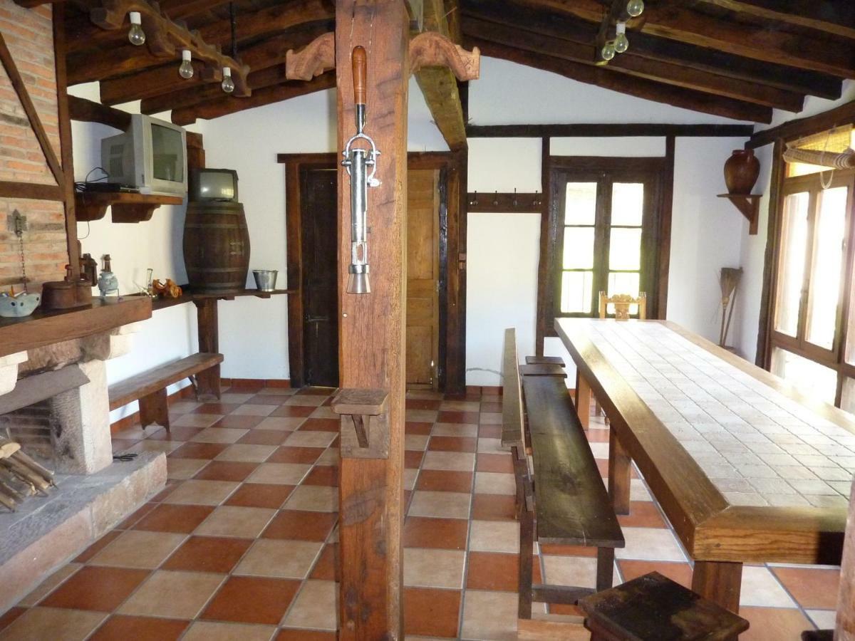 Apartment Rurales Valverde *