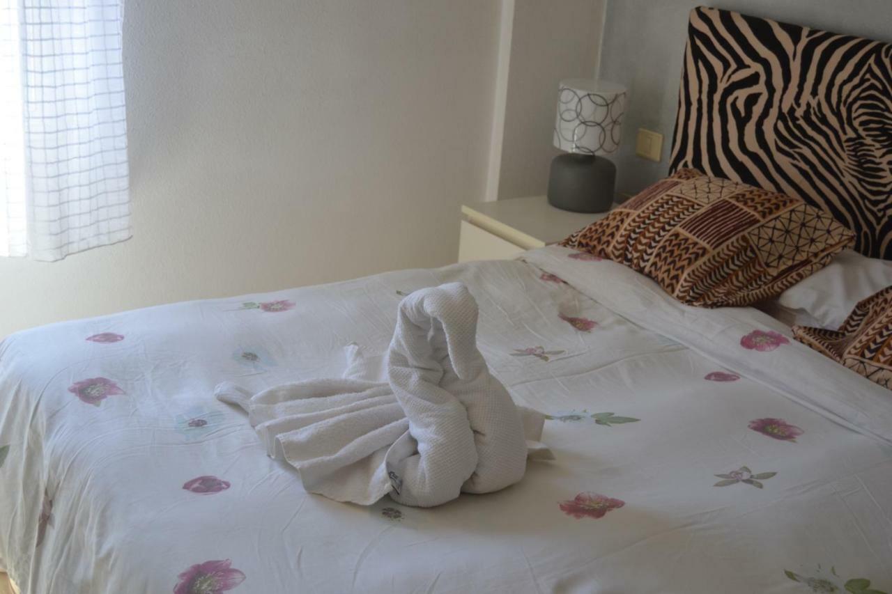 Fano's House - En Vivienda Particular * Playa del Ingles (Gran Canaria)