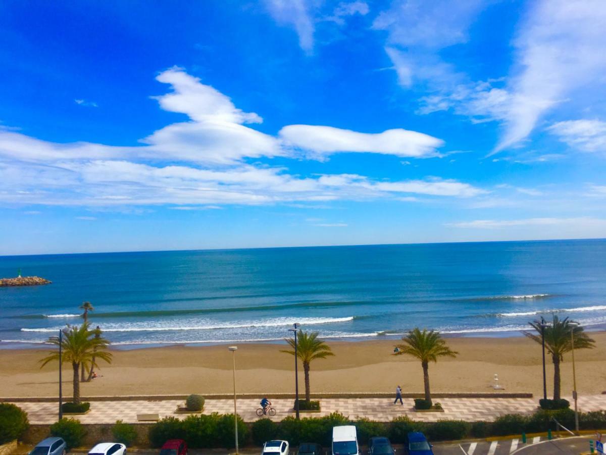 - Vistas Al Mar