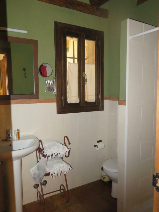 La Casona De * Requijada