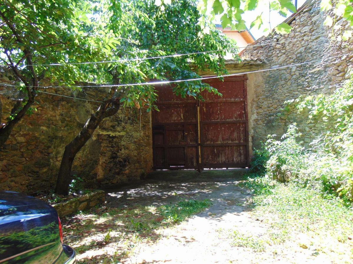 Era Cal Anton *
