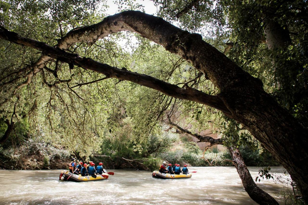 Campsite Centro De Ocio Alua Bungalows Camping Rafting Benameji *