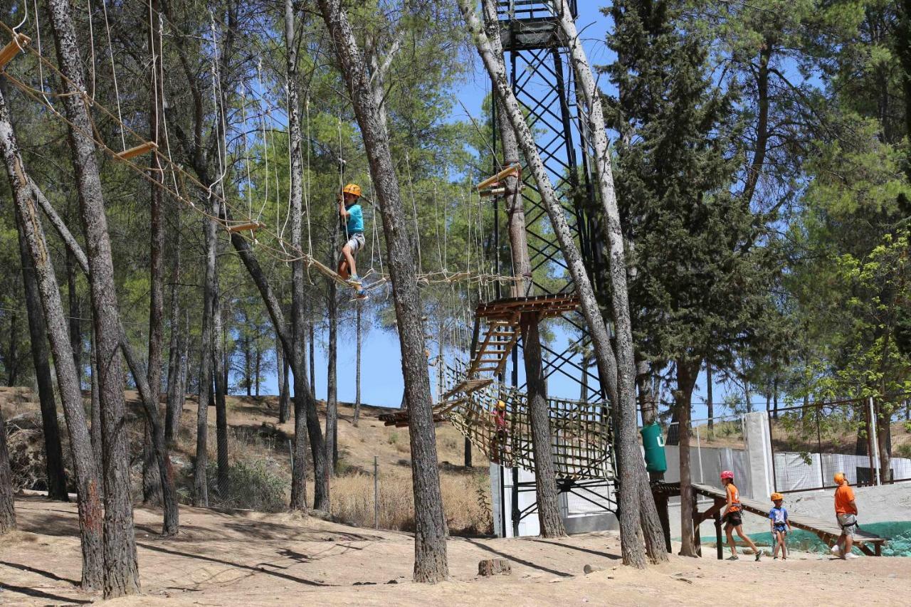 Centro De Ocio Alua Bungalows Camping Rafting Benameji Campsite *