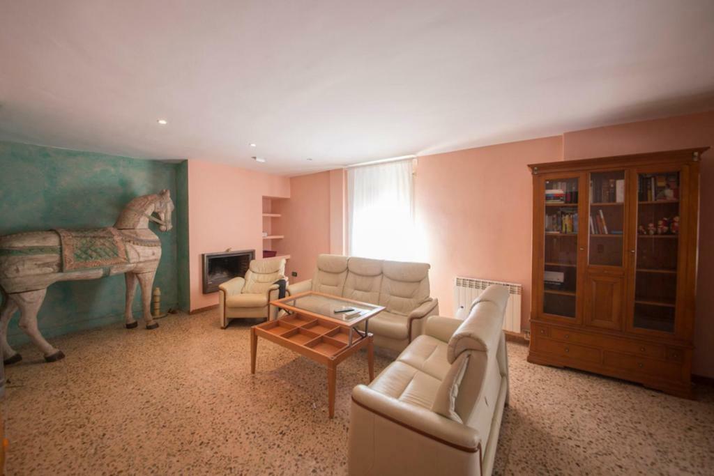 Enorme Piso En Apartamento