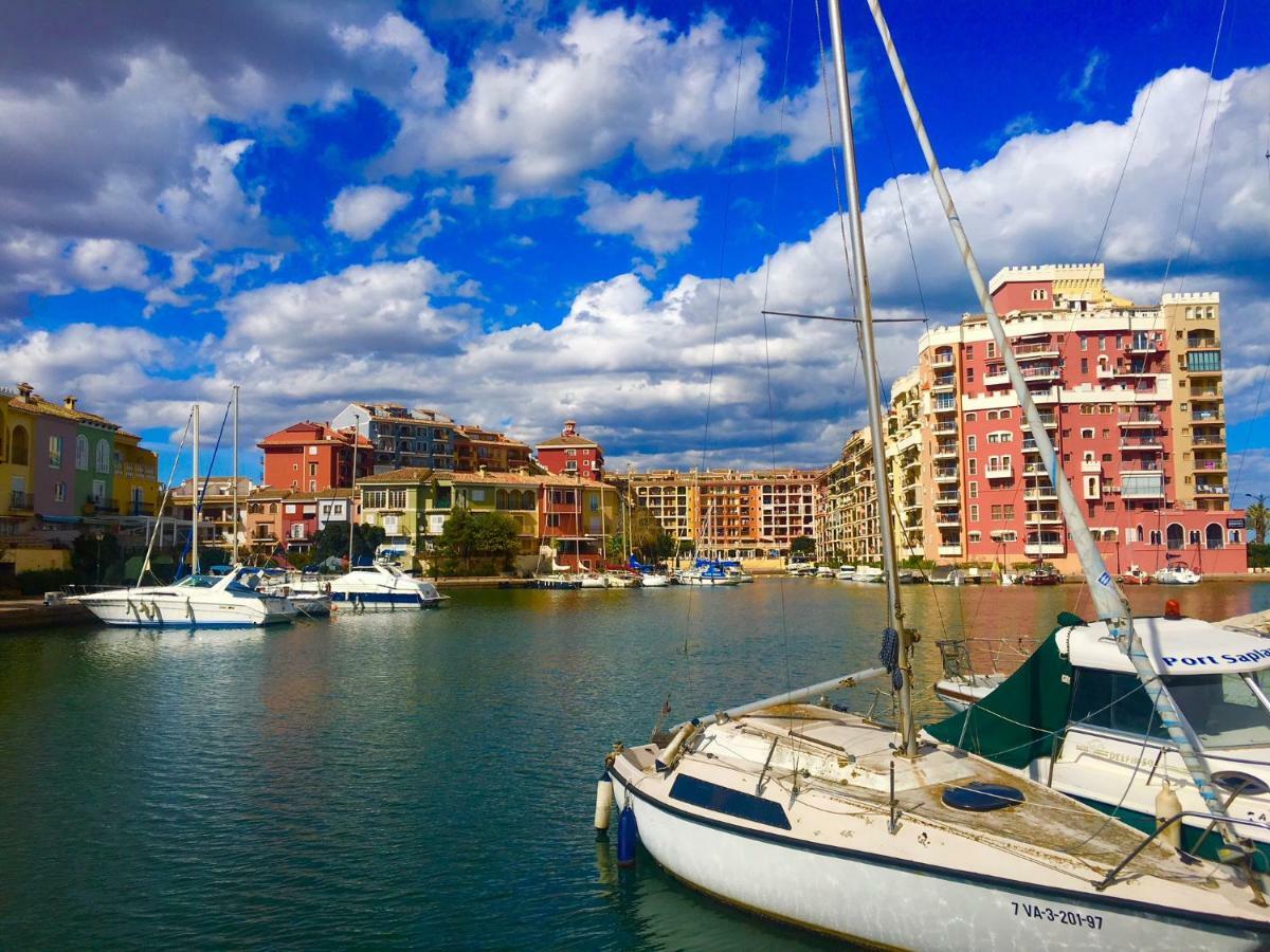 - Vistas Al Mar *