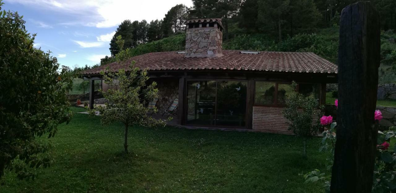 Casa rural Refugio Perdigones El Arenal (Castile and Leon)