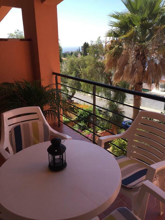 Apartamento Con Piscina En Apartamento *