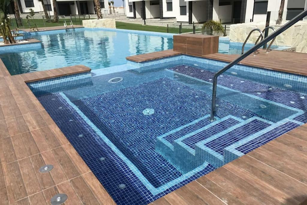 Oasis Beach Ix Puntaprima Apartamento Torrevieja