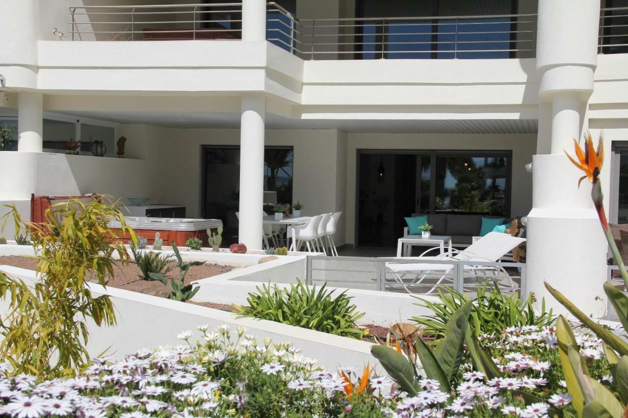 De Lux On Mascarat Beach Apartamento *