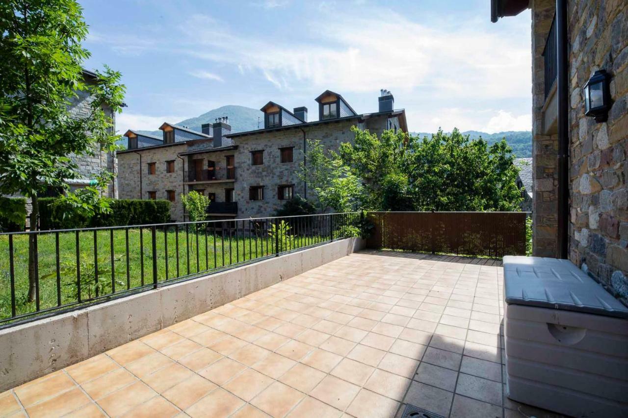 Mincholet, Bajo Con Gran Terraza *