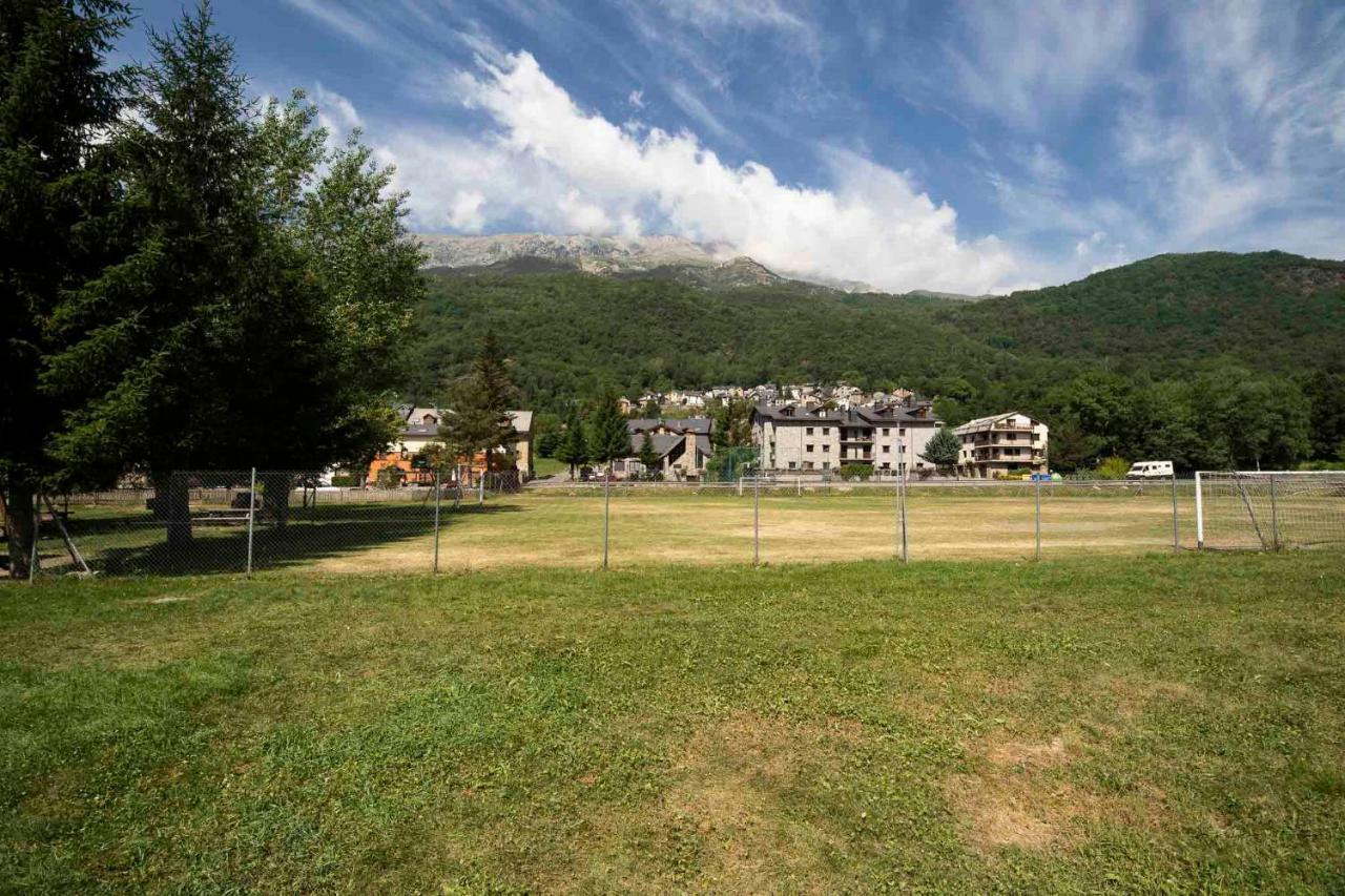 Mincholet, Bajo Con Gran Terraza