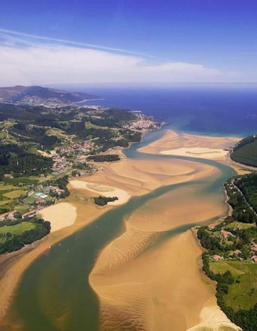 Old Town Superbistak * Lekeitio