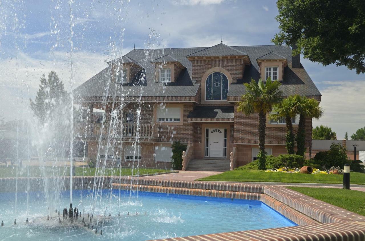 Olivos Holiday home Nava de la Asuncion
