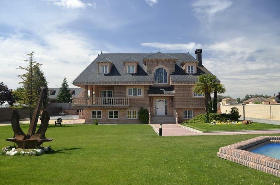 Olivos Holiday home Nava de la Asuncion